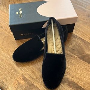 Black velvet birdies size 8, starling style